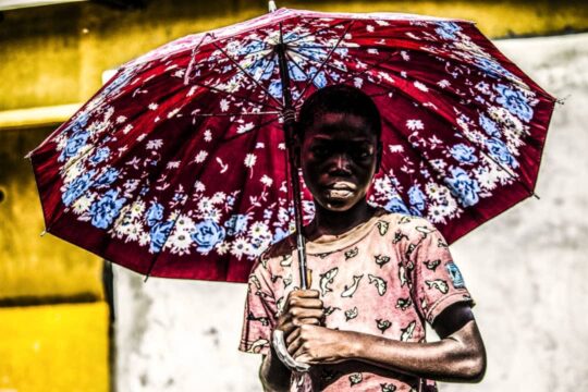 Rachel Malaika Nkumisongo: Le Garçon Au Parapluie Rouge, 2020